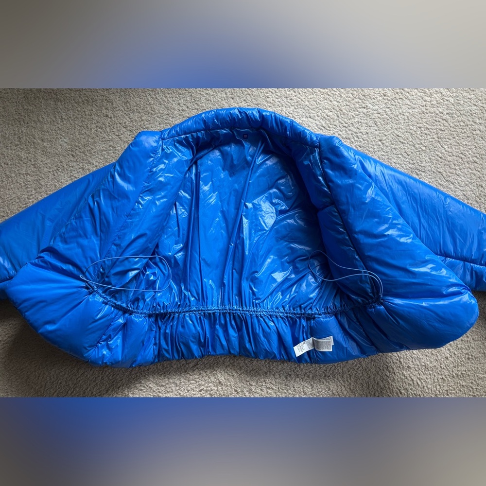 Yeezy x Gap Royal Blue Puffer Jacket - Picture 4 of 13
